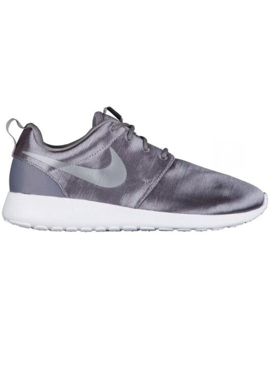Nike Shoes - Nike Women Roshe One Premium Gunsmoke Grey Platinum Sneakers 833928-006 Sz 6.5